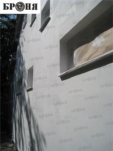 Thermal insulation Bronya on the facade and inside the walls of a private house in Hungary (photo)
