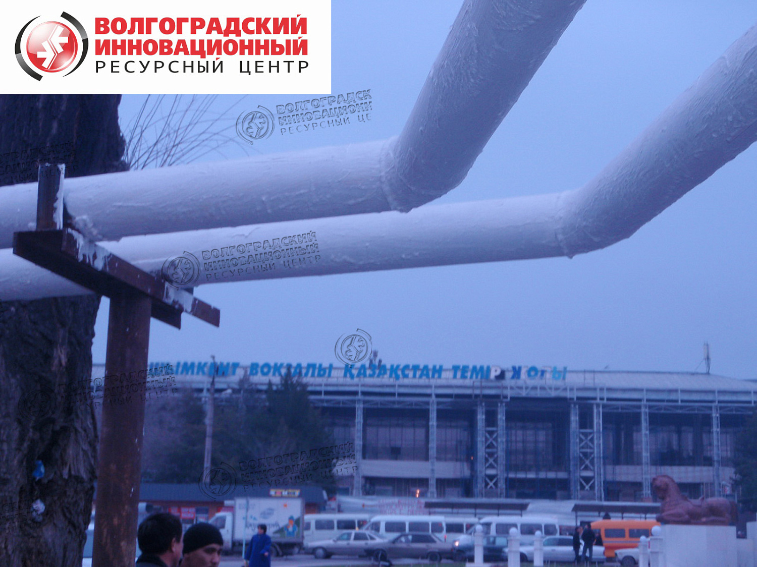 Казахстан Шымкент Привоказальная площадь