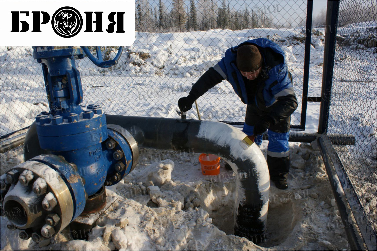 Ноябрьск, изоляция узлов нефтепровода ОАО "Газпромнефть-ННГ"