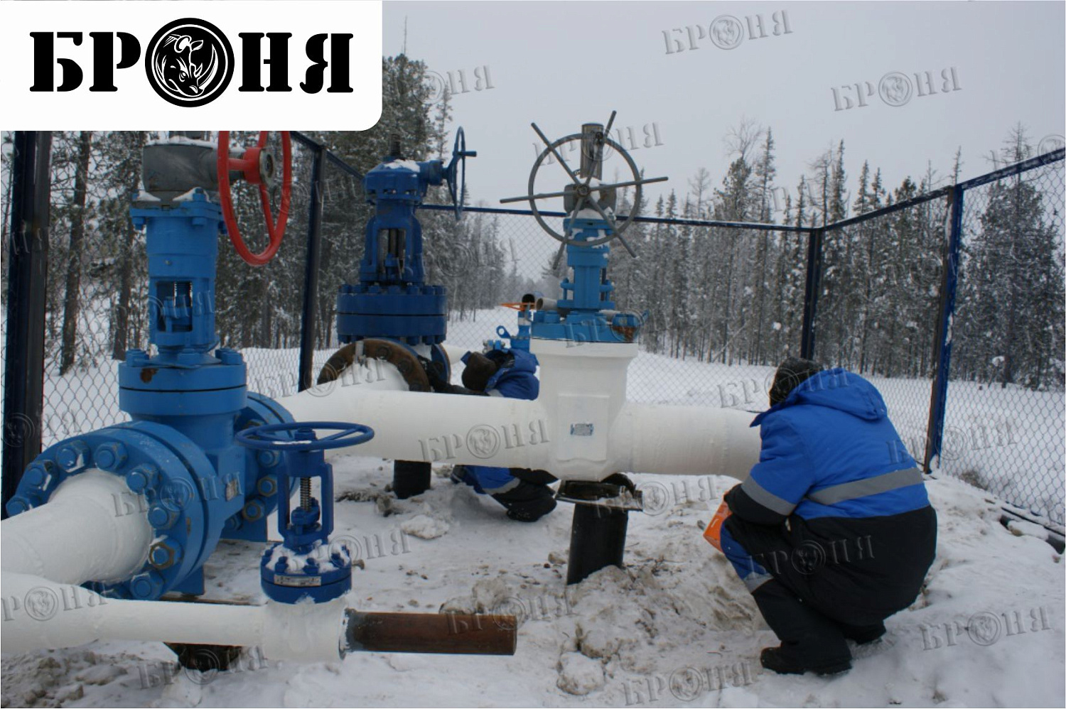 Ноябрьск, изоляция узлов нефтепровода ОАО "Газпромнефть-ННГ"