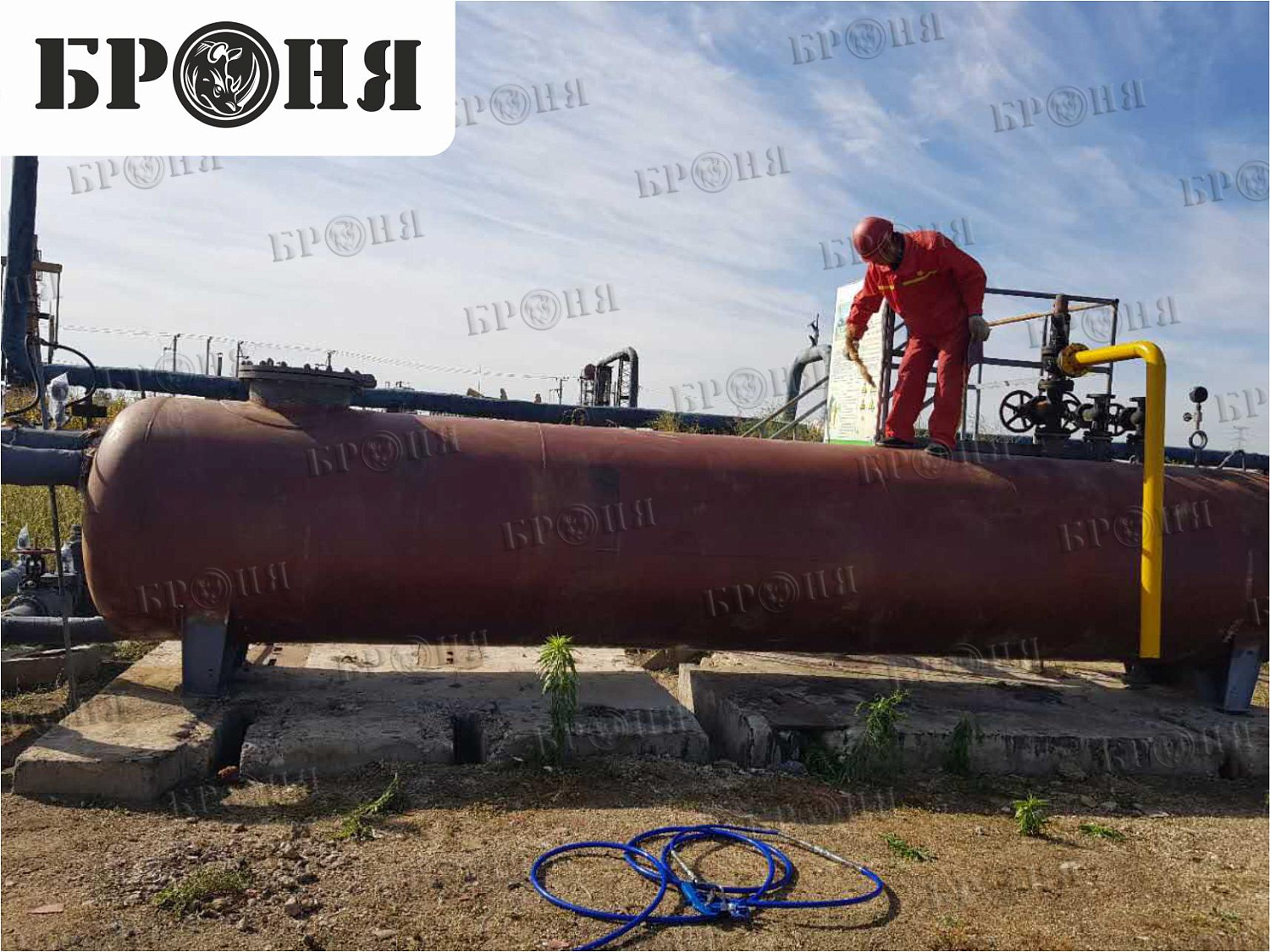 Китай, емкостное оборудование нефтепровода