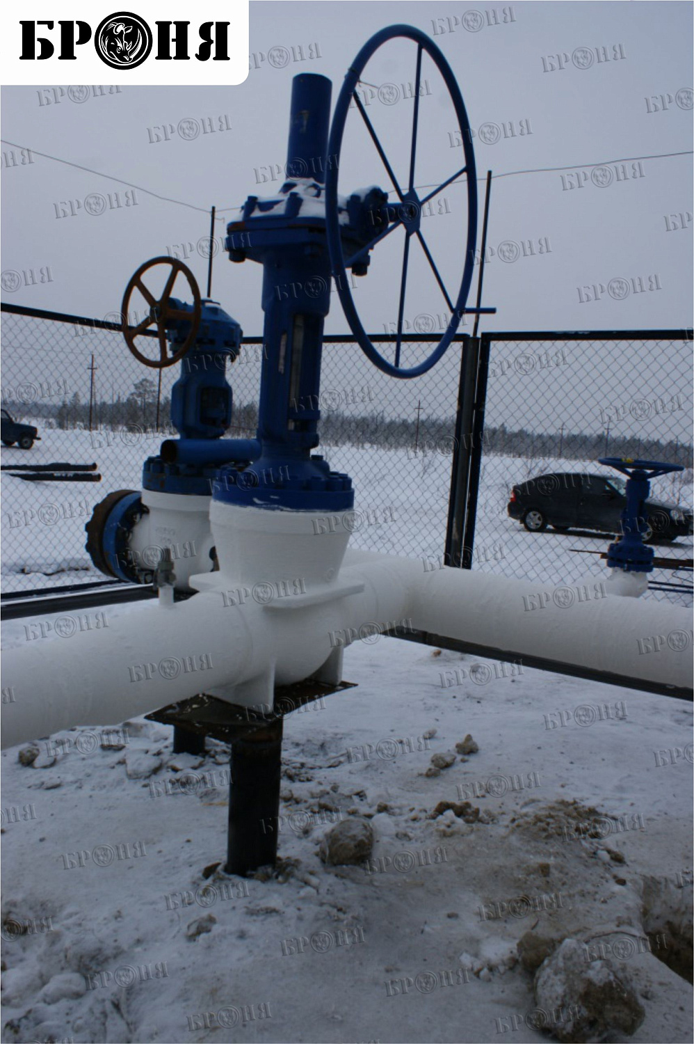 Ноябрьск, изоляция узлов нефтепровода ОАО "Газпромнефть-ННГ"
