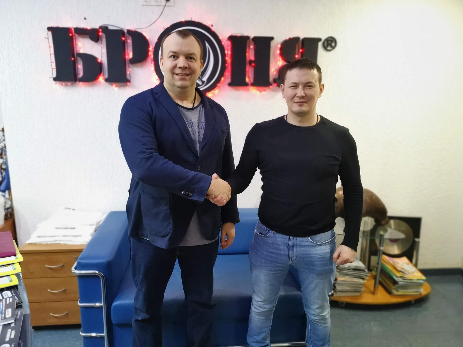 Старт нового сотрудничества НПО Броня совместно с @moskow_malyarka (фото)